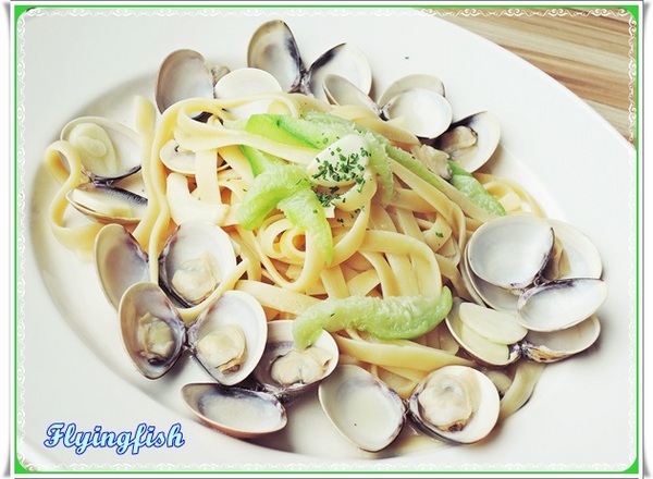 咖啡糖義式廚房：✜  給料不手軟、以客為尊滴悠哉空間－宜蘭「咖啡糖義式廚房Brown Taffy」 (◕‿◕)♥