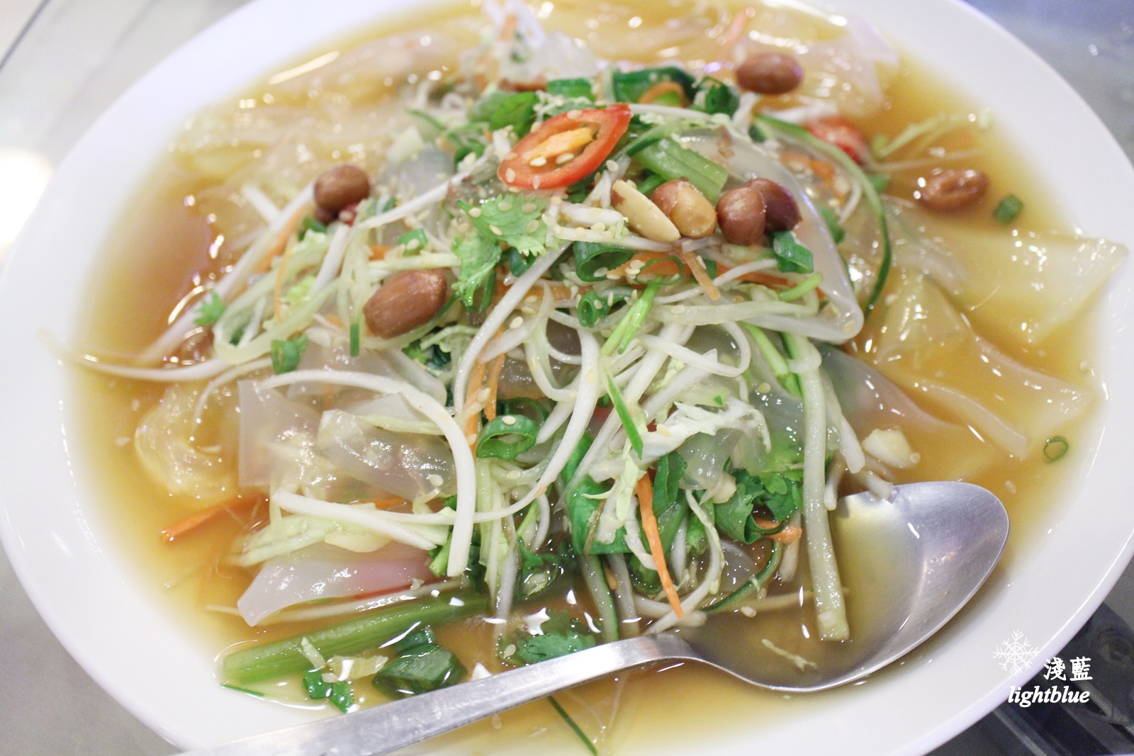 [ 松江南京站．長春路美食 ] 淺藍 × 東北軒酸菜白肉鍋～純正哈爾濱東北菜