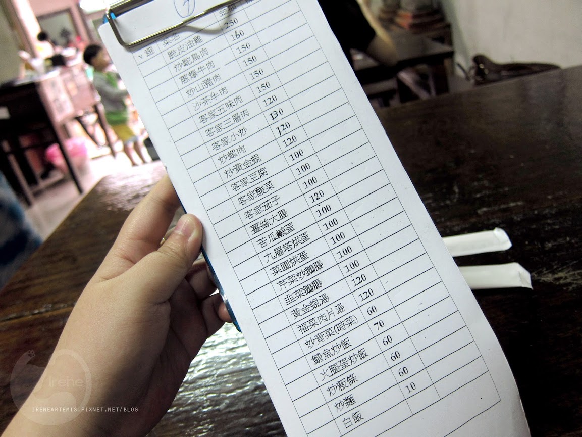 桃園景點 | 遊三坑老街賞 桐花 ．原來雨天也是賞桐天 / 石門大圳自行車路線賞桐 / 可搭乘台灣好行