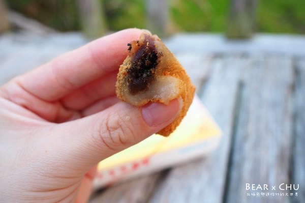 李記草屯麻糬：【台中北區美食】李記草屯麻糬・層層包裹花生、芝麻、紅豆的好滋味