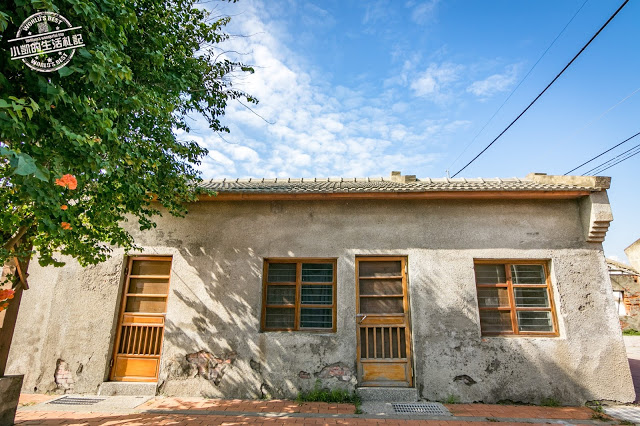 『彰化景點』忠權3D立體狗狗彩繪牆 扇形車庫 茉莉花壇夢想館 蛤蜊兵營