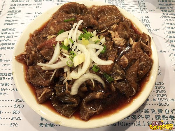 【朝鮮味韓國料理菜單價位大公開】超人氣韓國料理小菜免費吃到飽～南投市必吃美食小吃餐廳推薦！招牌菜銅盤烤肉、辣炒年糕、海陸部隊鍋。