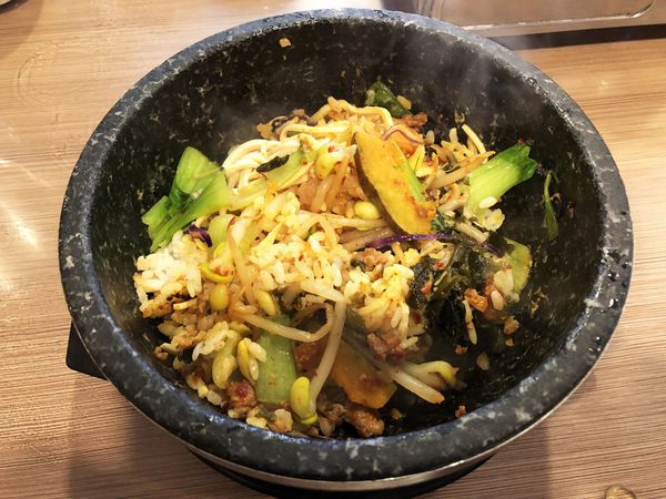 【朝鮮味韓國料理菜單價位大公開】超人氣韓國料理小菜免費吃到飽～南投市必吃美食小吃餐廳推薦！招牌菜銅盤烤肉、辣炒年糕、海陸部隊鍋。