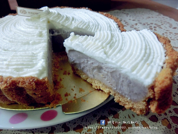 布朗尼甜點-Brownie Patisserie:【愛評網口碑券§第97彈】台中公益路蛋糕甜點/伴手禮/送禮最佳選擇!推薦:85%松露布朗尼+檸檬生乳蛋糕+芋頭生乳塔*布朗尼甜點-Brownie Patisserie*@跟著Yumi尤美美動吃動吃(體驗日:2015年5月30日) 布朗尼甜點-Brownie Patisserie:【愛評網口碑券§第97彈】台中公益路蛋糕甜點/伴手禮/送禮最佳選擇!推薦:85%松露布朗尼+檸檬生乳蛋糕+芋頭生乳塔*布朗尼甜點-Brownie Patisserie*@跟著Yumi尤美美動吃動吃(體驗日:2015年5月30日)