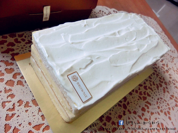 布朗尼甜點-Brownie Patisserie:【愛評網口碑券§第97彈】台中公益路蛋糕甜點/伴手禮/送禮最佳選擇!推薦:85%松露布朗尼+檸檬生乳蛋糕+芋頭生乳塔*布朗尼甜點-Brownie Patisserie*@跟著Yumi尤美美動吃動吃(體驗日:2015年5月30日) 布朗尼甜點-Brownie Patisserie:【愛評網口碑券§第97彈】台中公益路蛋糕甜點/伴手禮/送禮最佳選擇!推薦:85%松露布朗尼+檸檬生乳蛋糕+芋頭生乳塔*布朗尼甜點-Brownie Patisserie*@跟著Yumi尤美美動吃動吃(體驗日:2015年5月30日)