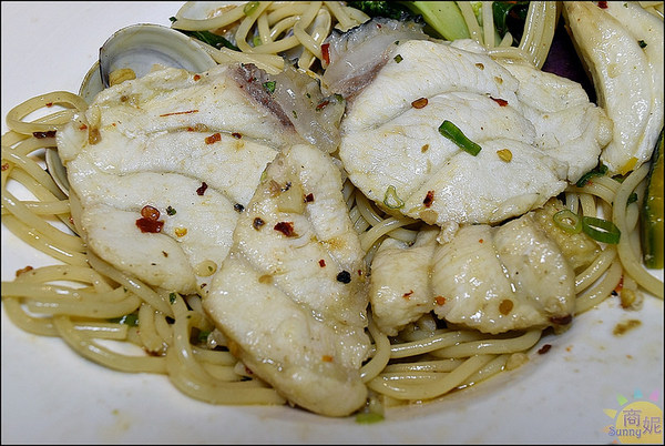 Ping 18： 台中藍帶主廚日法餐廳。Ping 18品十八新日法輕食。冬季新推出鍋物套餐、豪華雙人套餐、商業午餐更超值@sunny吃喝遊樂