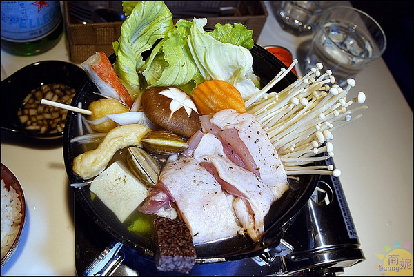 Ping 18： 台中藍帶主廚日法餐廳。Ping 18品十八新日法輕食。冬季新推出鍋物套餐、豪華雙人套餐、商業午餐更超值@sunny吃喝遊樂