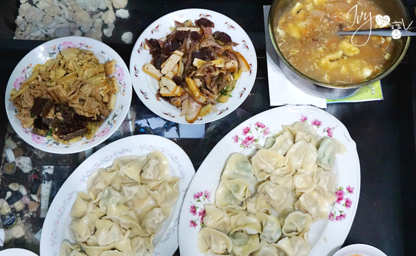 f30400768.jpg f30400768.jpg