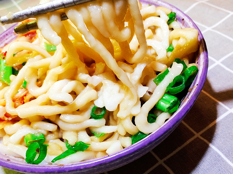 喬園手工大水餃,我不是他媽媽,台酒麻油雞麵,滿漢大餐,KiKi食品雜貨蔥油拌麵,手工日曬麵,曾拌麵香蔥椒麻口味,小廚師泰式綠咖哩雞麵