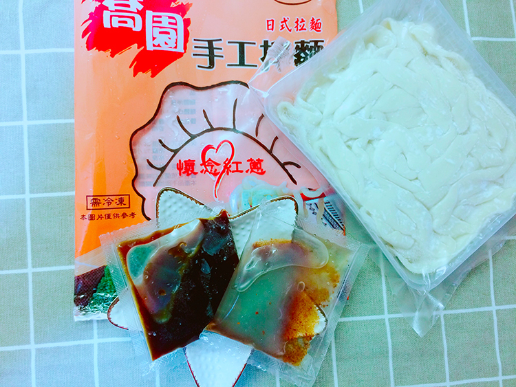 喬園手工拌麵,我不是他媽媽,高CP值美食,高CP質宅配美食,食記,網購美食,食譜分享,便當菜,日式拉麵,kiki,麵條先生,飛哥拌麵