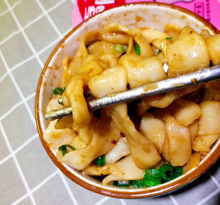 喬園手工大水餃,我不是他媽媽,台酒麻油雞麵,滿漢大餐,KiKi食品雜貨蔥油拌麵,手工日曬麵,曾拌麵香蔥椒麻口味,小廚師泰式綠咖哩雞麵