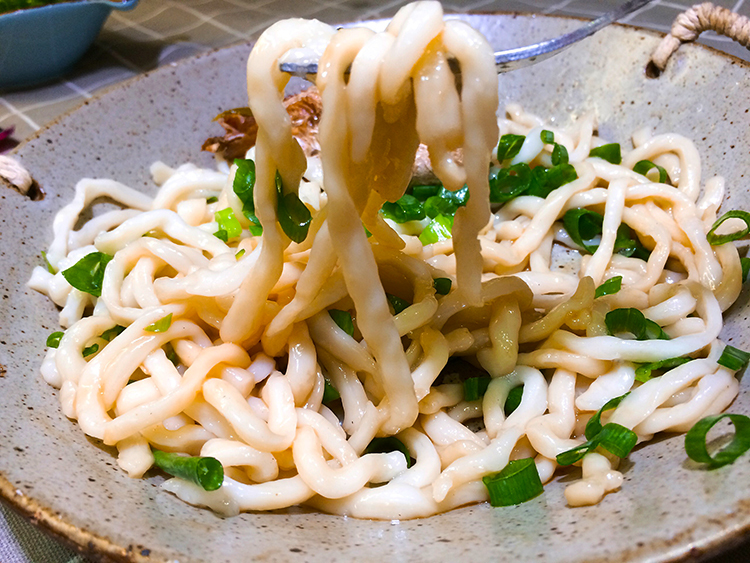 喬園手工大水餃,我不是他媽媽,乾拌麵排名,藝人拌麵,關廟麵,太陽烤的麵,乾拌麵推薦,舒淇麵,蔥油拌麵,好吃乾拌麵,小蒙牛乾拌麵,私房乾拌麵