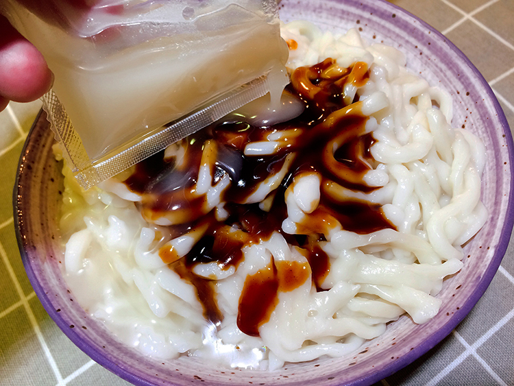 喬園手工大水餃,我不是他媽媽,喬園手工拌麵,快煮拌麵,麵大師,千拌麵,蔥蔥回魂麵,賈以時日,小麥麵粉,小麥麵條,中正區美食,高CP值麵條