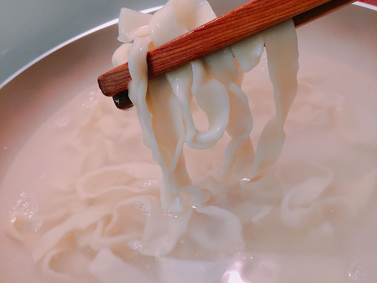 喬園手工拌麵,我不是他媽媽,乾拌麵排名,藝人拌麵,關廟麵,太陽烤的麵,乾拌麵推薦,舒淇麵,蔥油拌麵,好吃乾拌麵,小蒙牛乾拌麵,私房乾拌麵