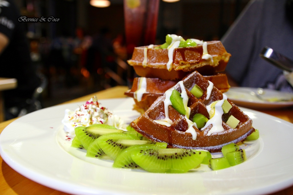 IMG_2001.JPG IMG_2001.JPG