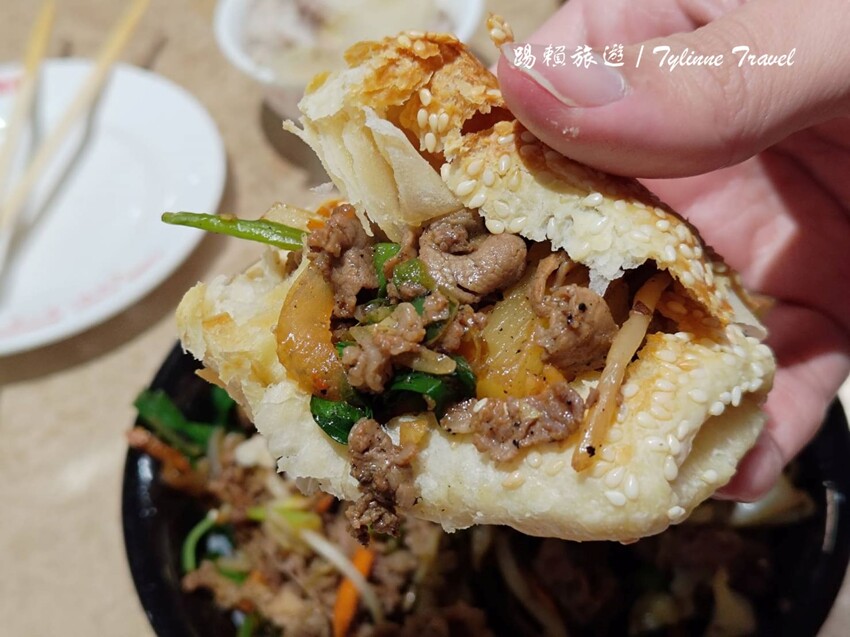 台北唐宮蒙古烤肉!行天宮捷運旁老字號吃到飽,酸菜白肉鍋必吃。