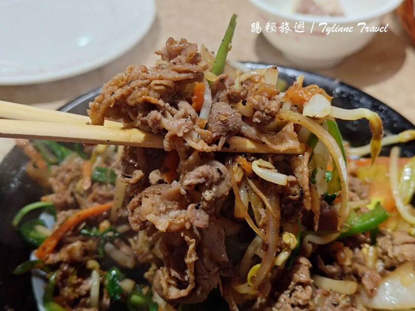 台北唐宮蒙古烤肉!行天宮捷運旁老字號吃到飽,酸菜白肉鍋必吃。