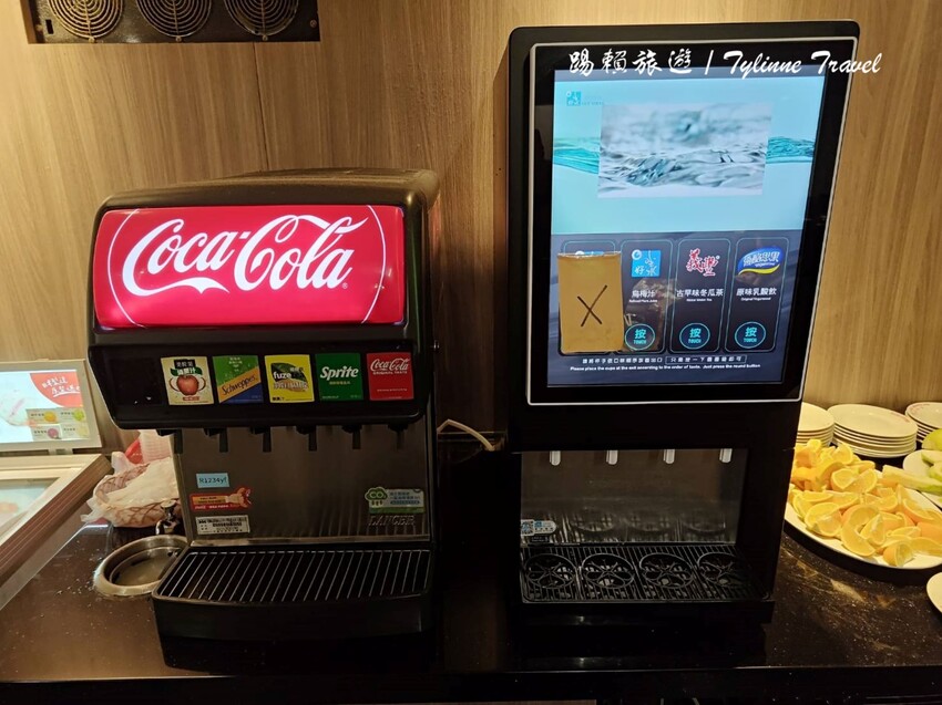 台北唐宮蒙古烤肉!行天宮捷運旁老字號吃到飽,酸菜白肉鍋必吃。