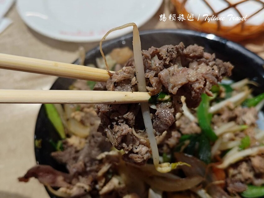 台北唐宮蒙古烤肉!行天宮捷運旁老字號吃到飽,酸菜白肉鍋必吃。