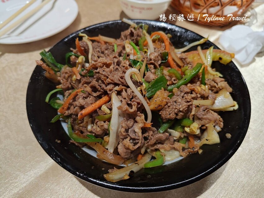 台北唐宮蒙古烤肉!行天宮捷運旁老字號吃到飽,酸菜白肉鍋必吃。