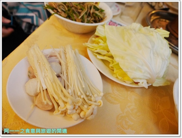 唐宮蒙古烤肉涮羊肉餐廳(松江店)：台北中山 唐宮蒙古烤肉吃到飽～去老店大口吃肉