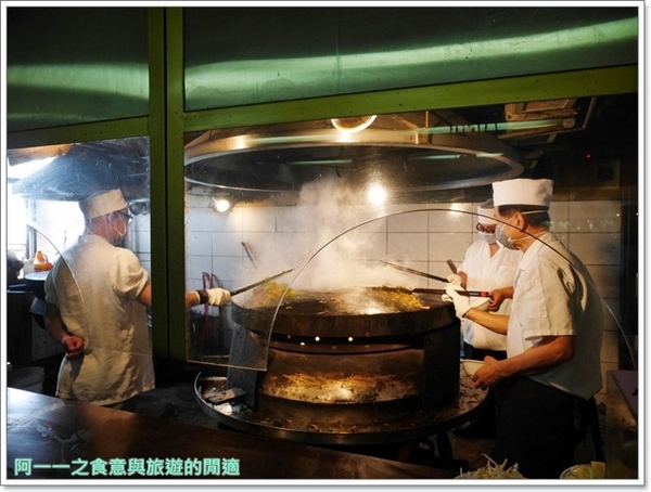 唐宮蒙古烤肉涮羊肉餐廳(松江店)：台北中山 唐宮蒙古烤肉吃到飽～去老店大口吃肉