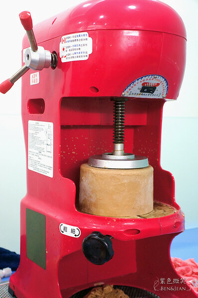 宜蘭縣冬山鄉冬山小風箏雪花冰》新式雙色雪花冰.絕版搭配消暑又好吃