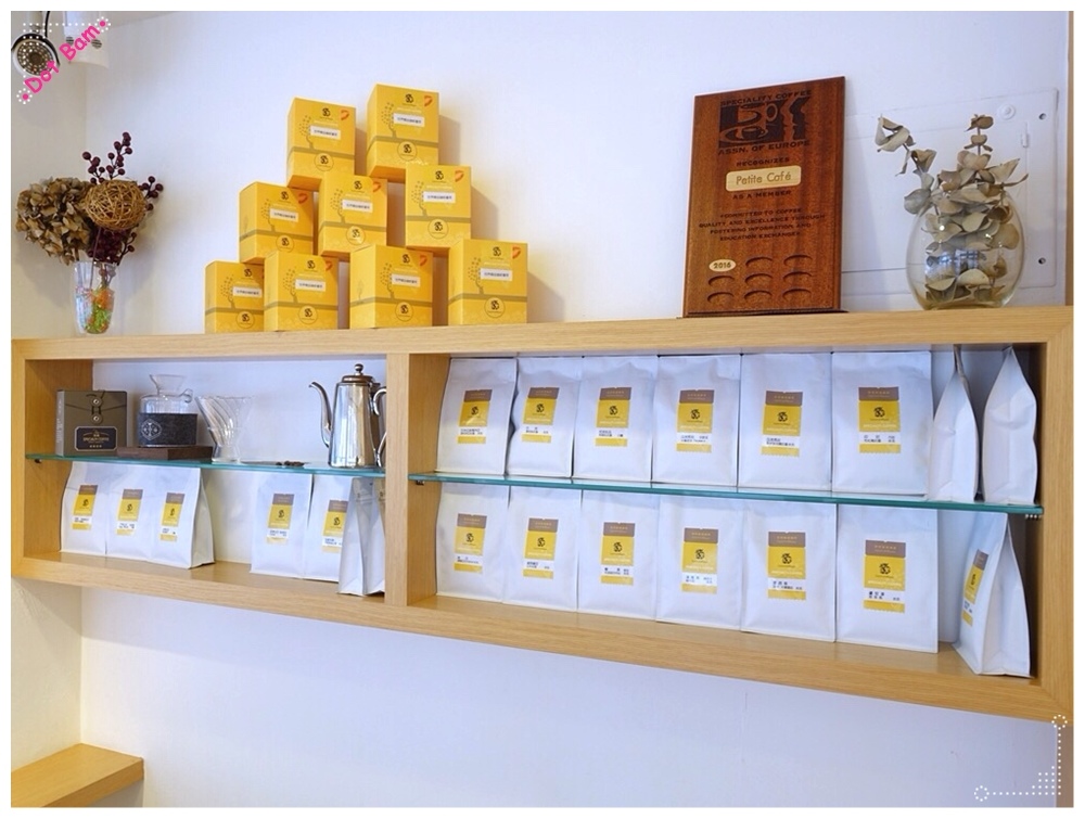 【KNUTSEN PETITE CAFÉ 肯努森咖啡館 ⋈ 台北大安區,捷運信義安和】精品咖啡搭配清爽玫瑰戚風的午後時光/不限時咖啡廳 5.JPG