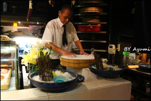 一番座手創日式料理：[食記]汐止一番座手創日式料理之「愛的饗宴」合菜-再忙也要好好陪家人吃頓飯、平價好吃ＣＰ值超高