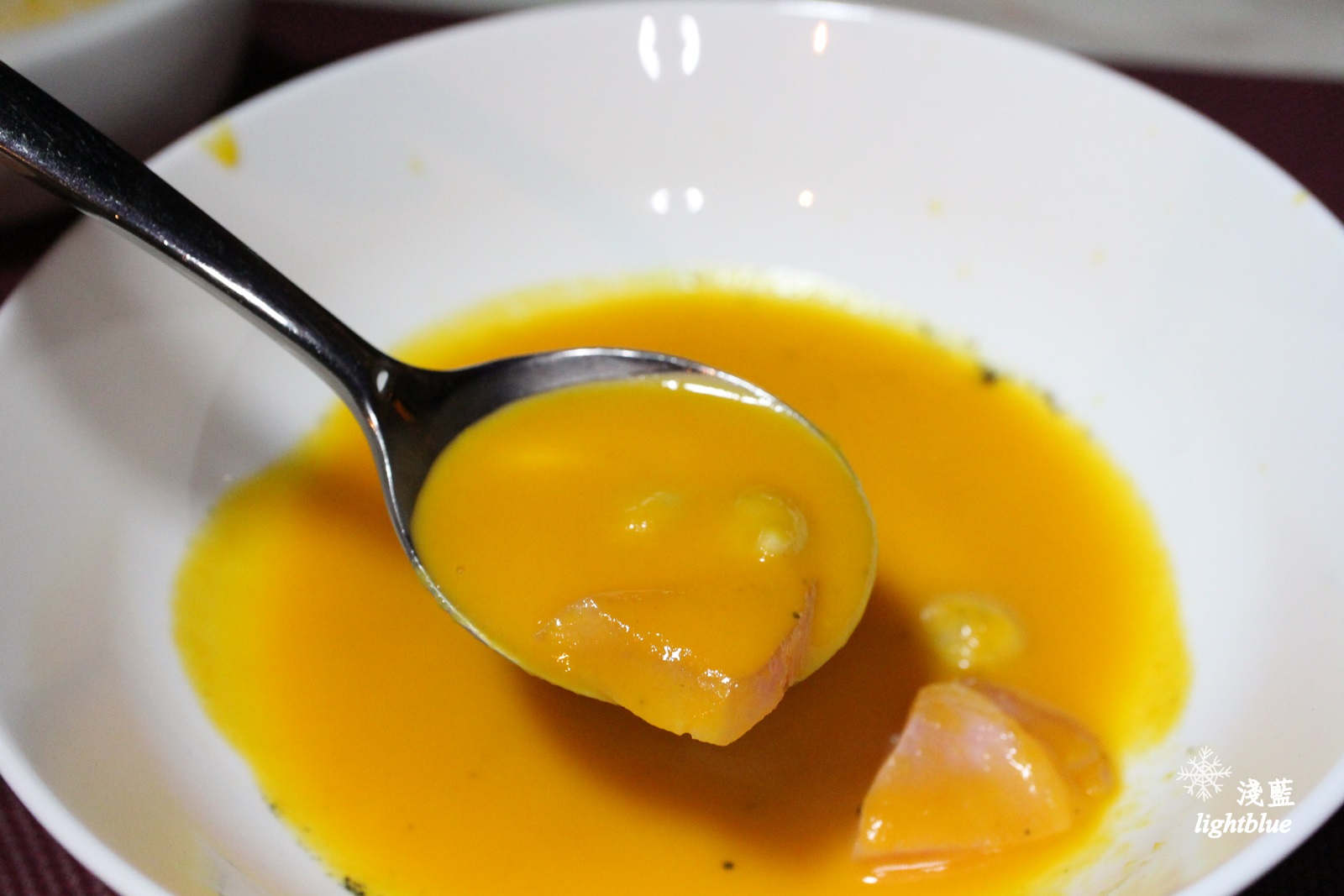 台中美食：淺藍 × Beluga法式餐酒館～慶祝重要日子、活動包場與求婚來這裡就對了！晚餐新菜色處處令人驚喜