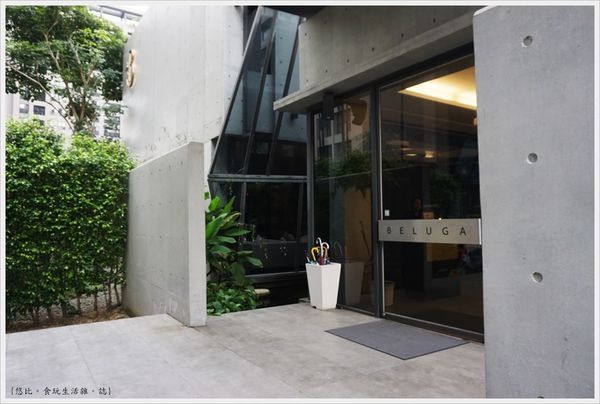 Beluga-6.JPG Beluga-6.JPG