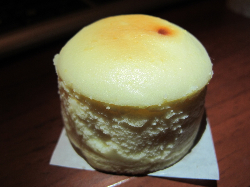 【雲林】崙背鄉。千巧谷起士蛋糕。知名團購名店推金色頂級乳酪蛋糕