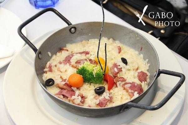 飛饗創意西式料理:【台南】CP值高!情人節聚餐推薦餐廳!新團隊接手『飛饗創意西式料理』更加美味啦!