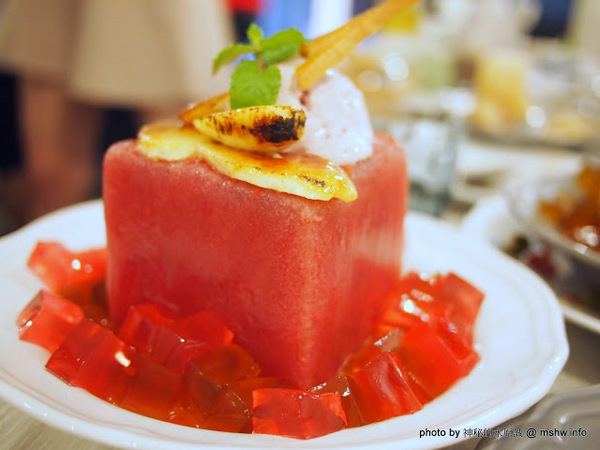 冰果甜心 Bingirl：【食記】台中Fidele Brunch/Crêperie&Bingirl 妃黛法式輕食&冰果甜心@西區 : 甜點新品牌,冰磚心體驗