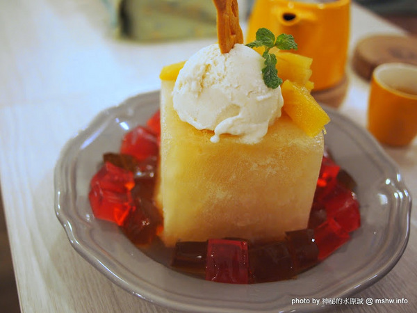 冰果甜心 Bingirl：【食記】台中Fidele Brunch/Crêperie&Bingirl 妃黛法式輕食&冰果甜心@西區 : 甜點新品牌,冰磚心體驗