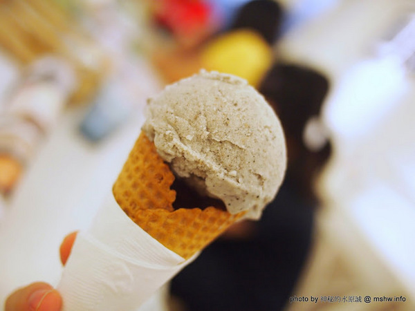 冰果甜心 Bingirl：【食記】台中Fidele Brunch/Crêperie&Bingirl 妃黛法式輕食&冰果甜心@西區 : 甜點新品牌,冰磚心體驗