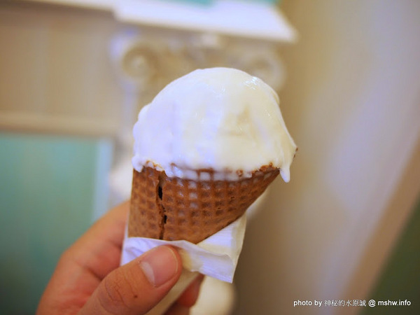 冰果甜心 Bingirl：【食記】台中Fidele Brunch/Crêperie&Bingirl 妃黛法式輕食&冰果甜心@西區 : 甜點新品牌,冰磚心體驗