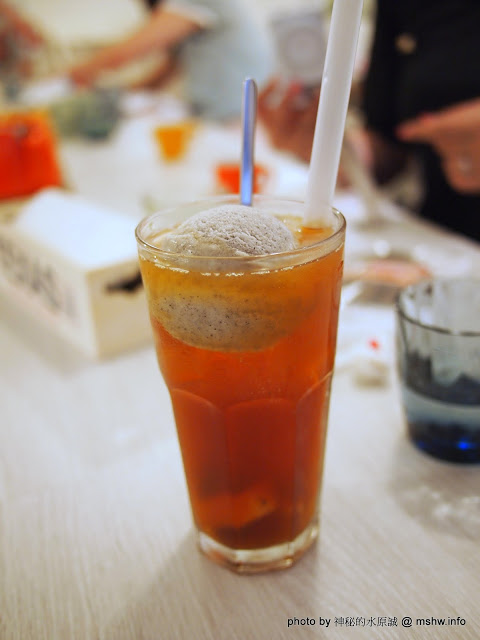 冰果甜心 Bingirl：【食記】台中Fidele Brunch/Crêperie&Bingirl 妃黛法式輕食&冰果甜心@西區 : 甜點新品牌,冰磚心體驗