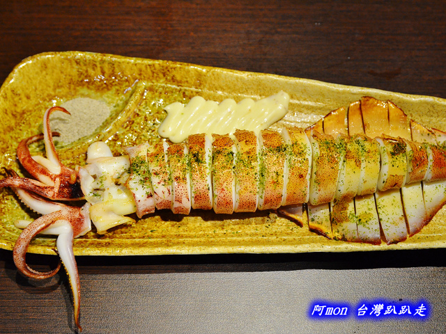 <台中西區>食記:吳留手串燒居酒屋~來自台北的知名燒烤店~推薦培根干貝串、明太子雞翅、香烤中捲