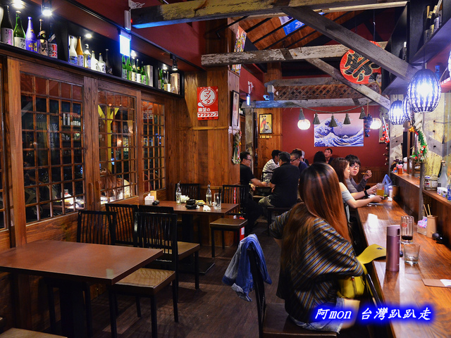 <台中西區>食記:吳留手串燒居酒屋~來自台北的知名燒烤店~推薦培根干貝串、明太子雞翅、香烤中捲