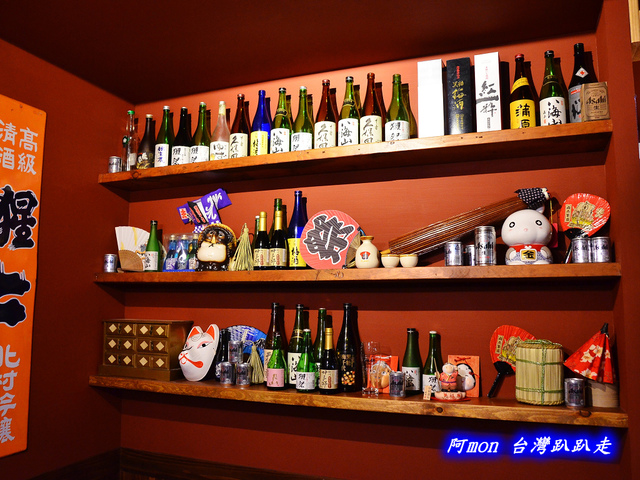 <台中西區>食記:吳留手串燒居酒屋~來自台北的知名燒烤店~推薦培根干貝串、明太子雞翅、香烤中捲