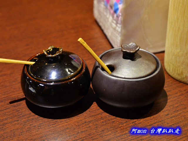 <台中西區>食記:吳留手串燒居酒屋~來自台北的知名燒烤店~推薦培根干貝串、明太子雞翅、香烤中捲