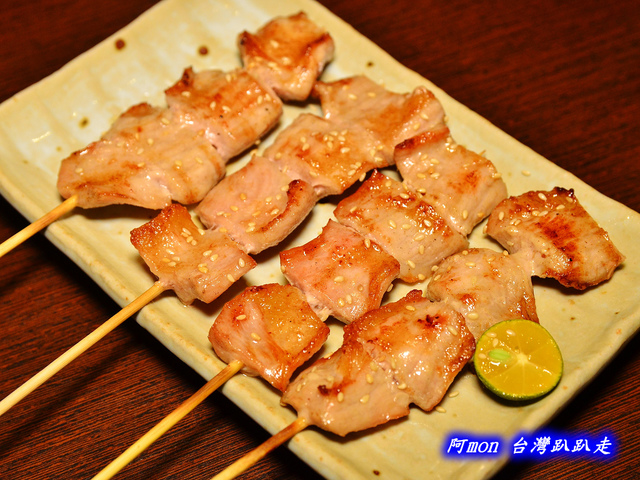 <台中西區>食記:吳留手串燒居酒屋~來自台北的知名燒烤店~推薦培根干貝串、明太子雞翅、香烤中捲