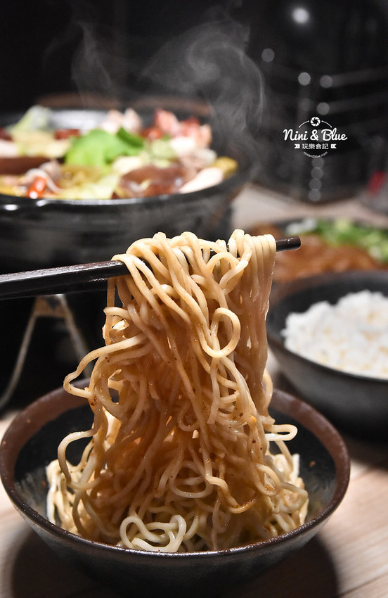 那個鍋 菜單 台中麻辣火鍋 泡椒鍋 13 那個鍋 菜單 台中麻辣火鍋 泡椒鍋13