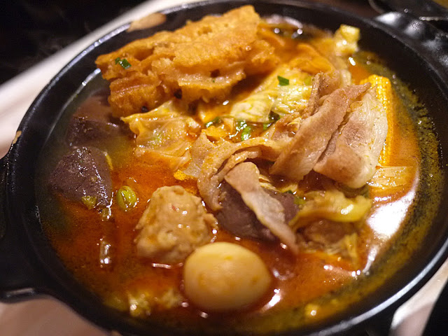 逢甲夜市吃到飽│那個鍋有那個麵,現在還推出了好吃的炸雞套餐(愛心合作)