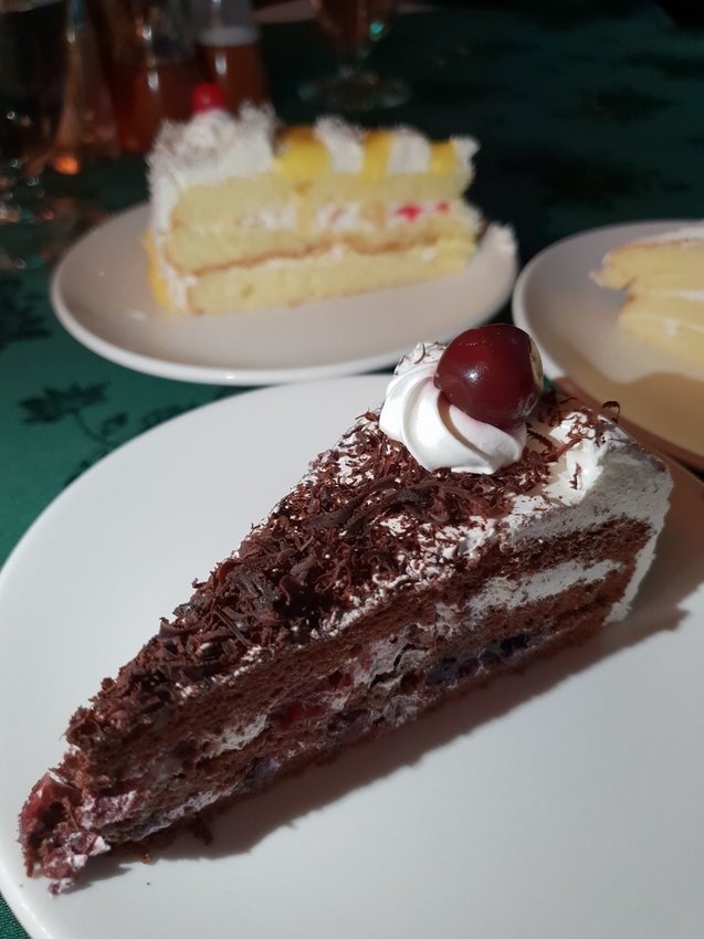 230455.jpg - 【台北.中山區】亞里士牛排老牌西餐廳外國人的最愛。有提供商業午餐。台味的牛排