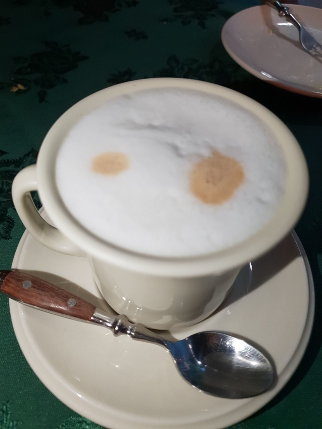 230452.jpg - 【台北.中山區】亞里士牛排老牌西餐廳外國人的最愛。有提供商業午餐。台味的牛排