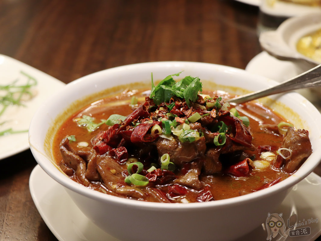 信義區美食》開飯川食堂川菜料理/統一時代百貨美食/聚餐餐廳推薦 - Lexies Blog，寫食派