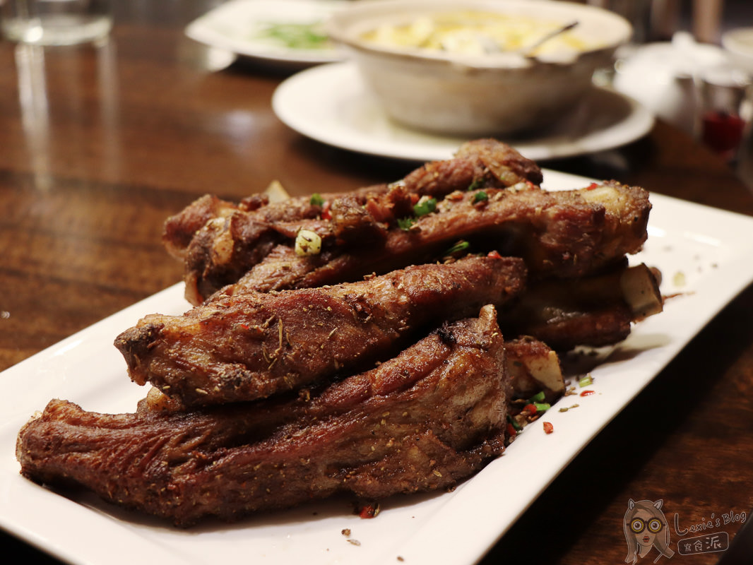 信義區美食》開飯川食堂川菜料理/統一時代百貨美食/聚餐餐廳推薦 - Lexies Blog，寫食派