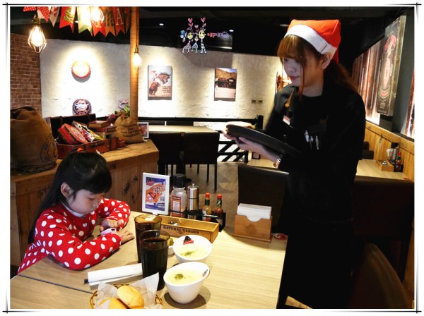 桃園美食,中壢美食,聖誕大餐,BISON野牛牛排餐廳,牛排,戰斧豬排,德國豬腳,中原美食